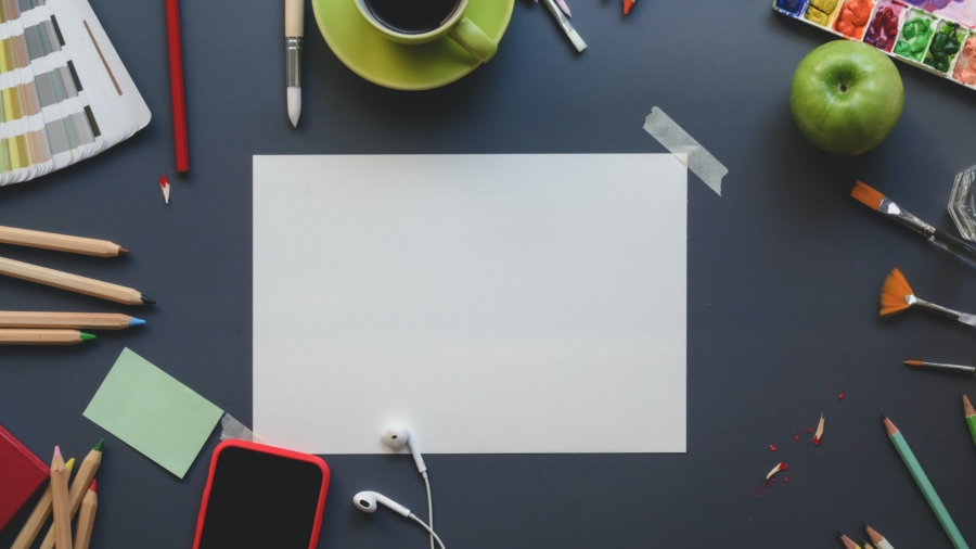 flat-lay-composition-with-empty-paper-3773836